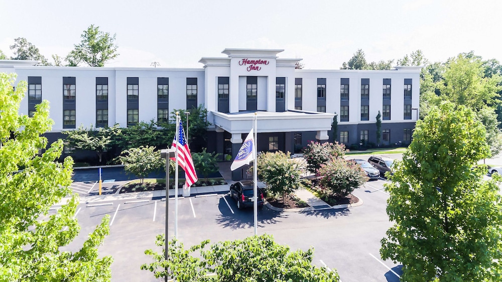 Hampton Inn White House 1/55