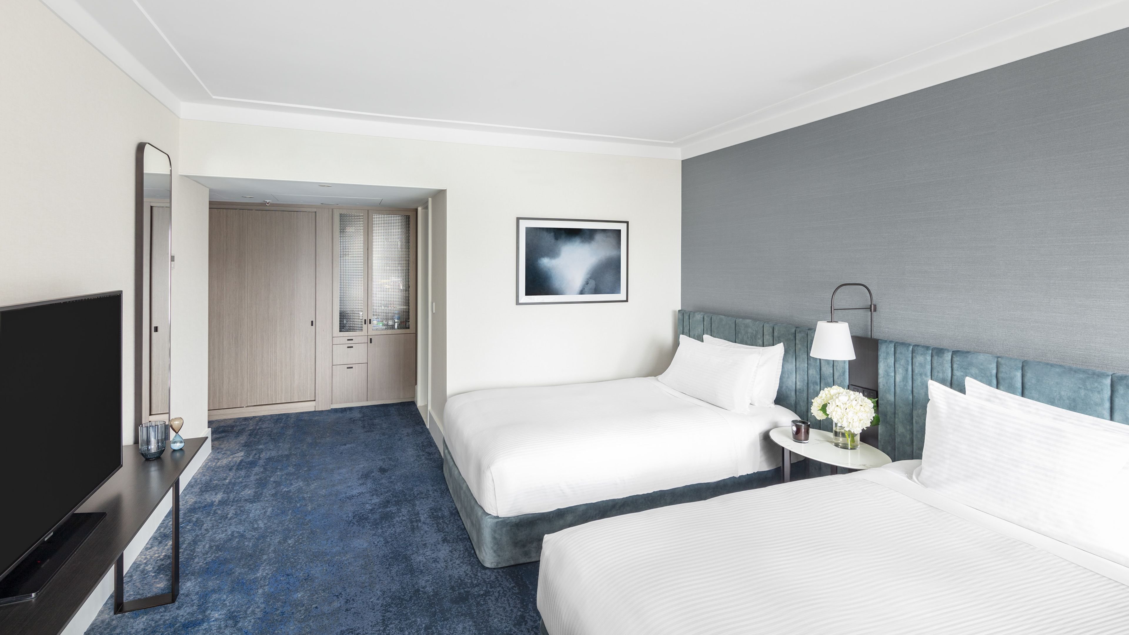 Heritage, Classic, 2 Queen Beds, with View