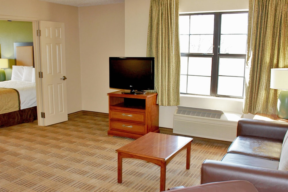 Extended Stay America - Cleveland - Westlake 37/52