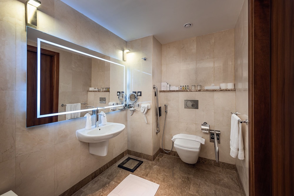 شركة رؤى الهجرة للخدمات الفندقية(Rua Al Hijrah Hotel) 46/50