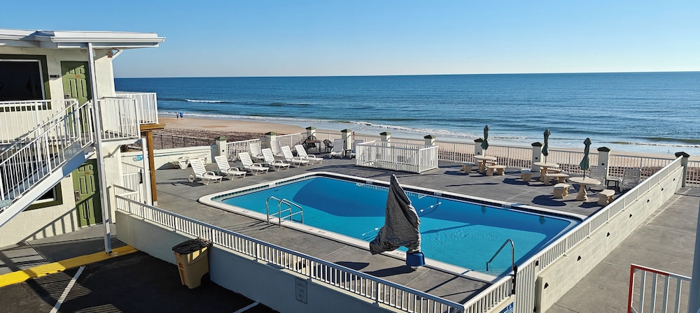 Aqua Terrace 20/26