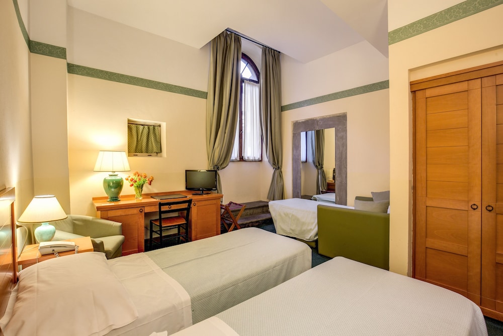 Hotel Botticelli 30/64
