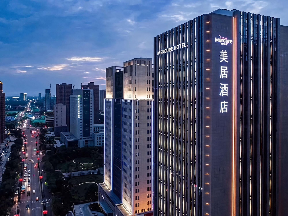 Mercure Xian Hi Tech Zone 7/60