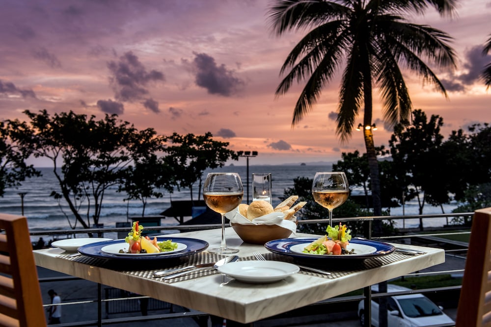 Holiday Ao Nang Beach Resort Krabi 32/50
