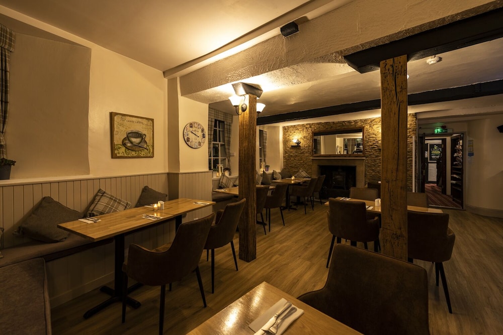 The Swan Hotel 30/50