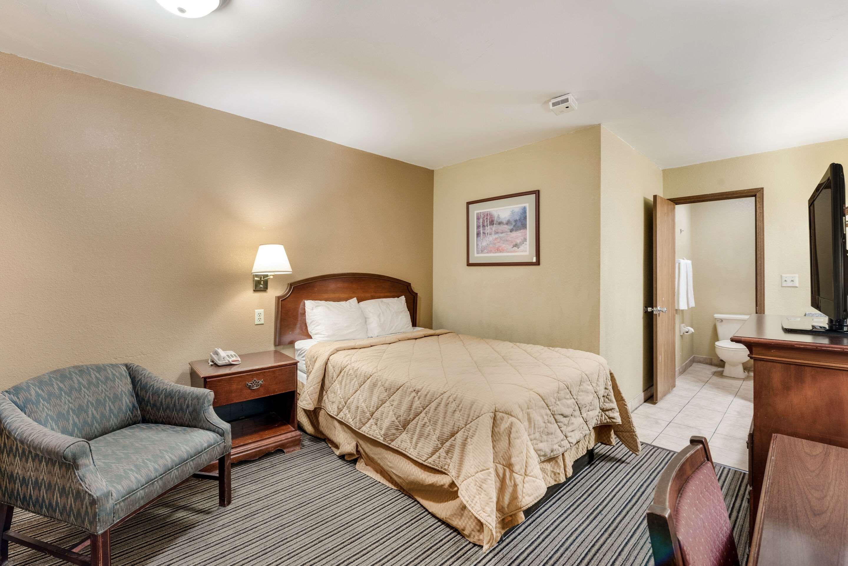 ROOM, DOUBLE BED, ACCESSIBLE