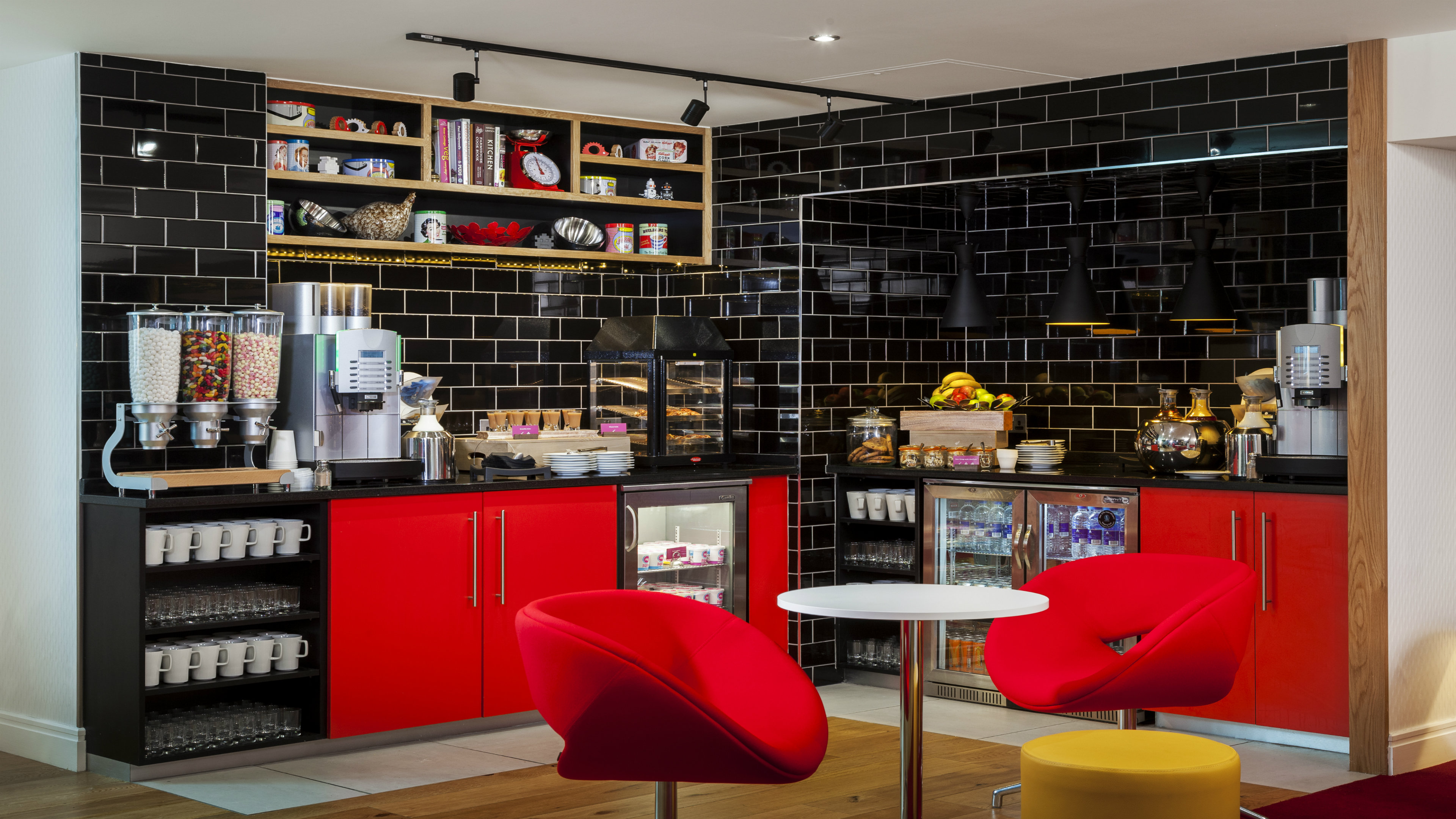 Crowne Plaza Birmingham Nec 58/77
