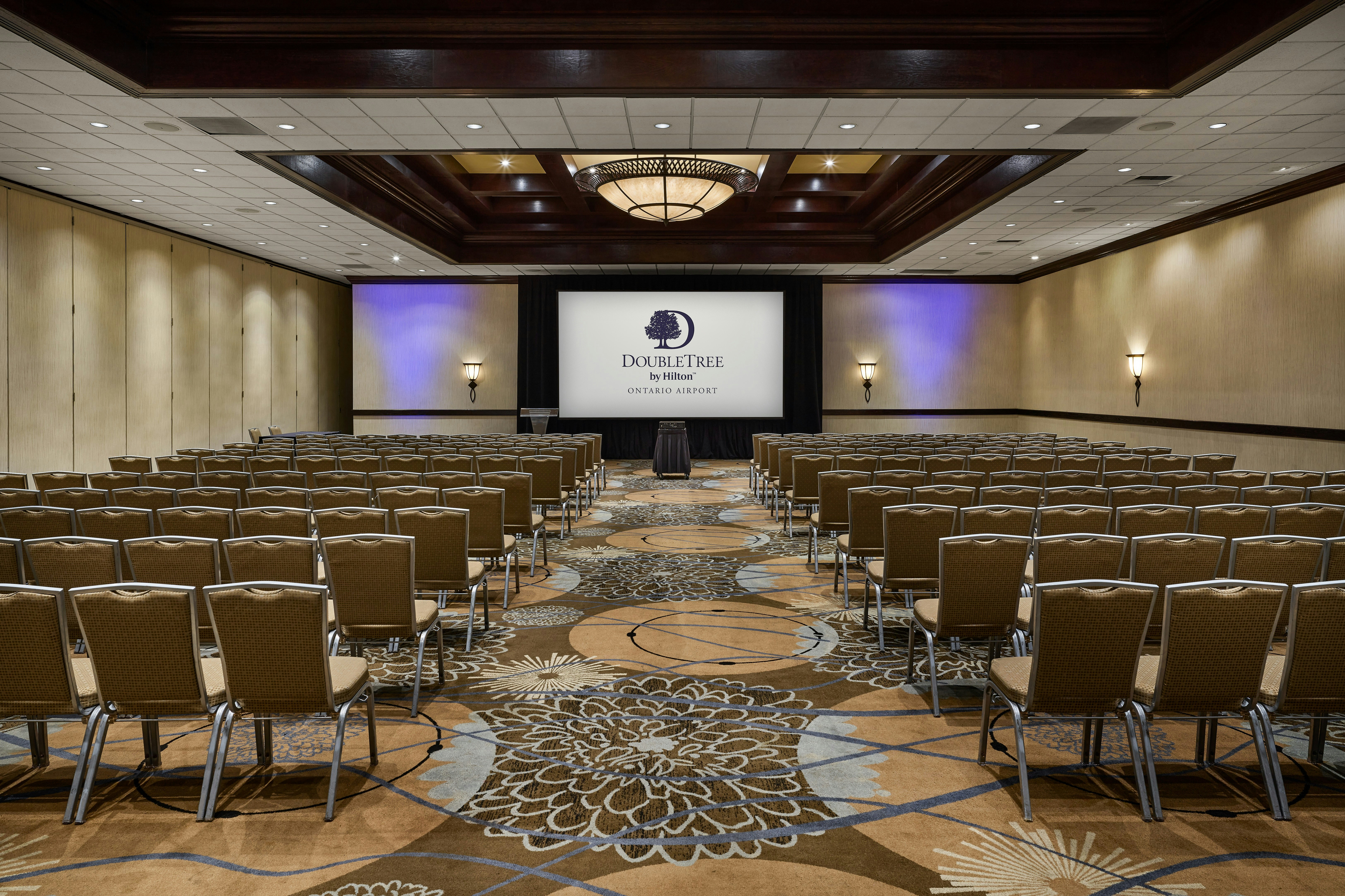 DoubleTree by Hilton Hotel Ontario Airport 47/62