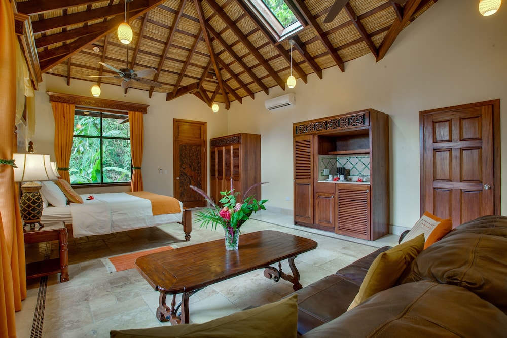 Sleeping Giant Rainforest Lodge 38/51