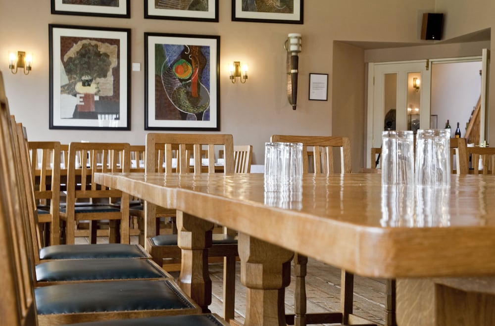 The Charles Bathurst Inn 33/47
