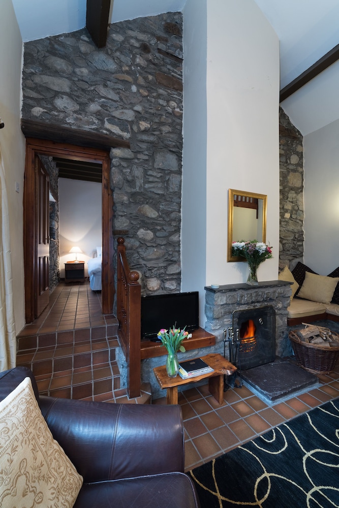 Conwy Valley Cottages 33/50