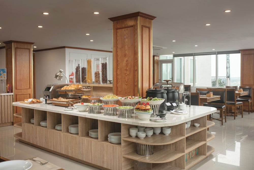 Hanoi Sail Hotel 8/50