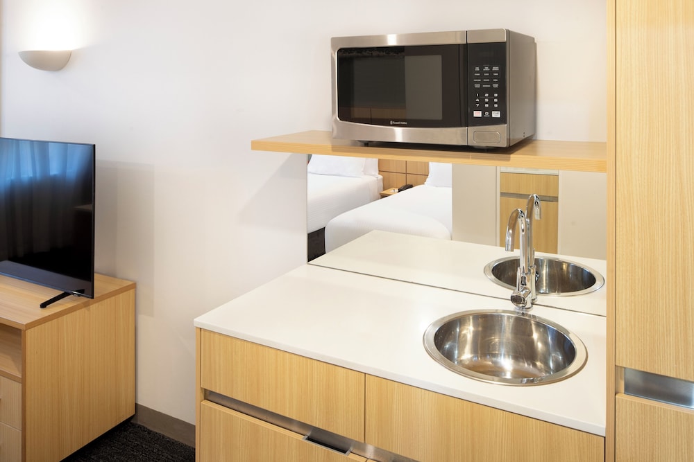 Mercure Sydney Macquarie Park 38/64