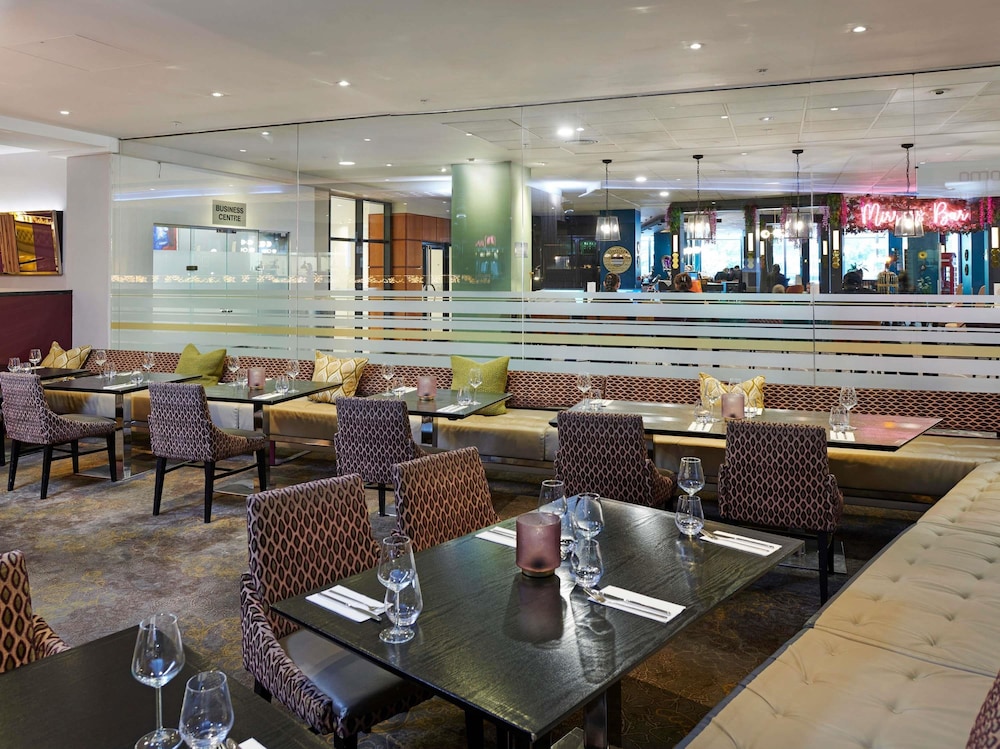 Novotel London West 35/50