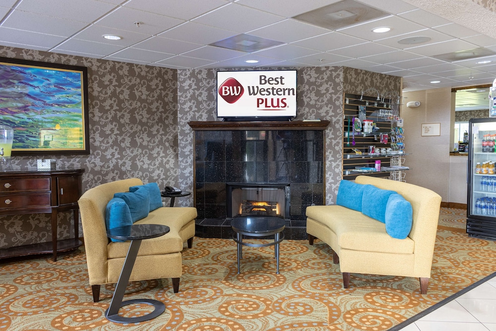 Best Western Plus Richmond Hill Inn 35/53