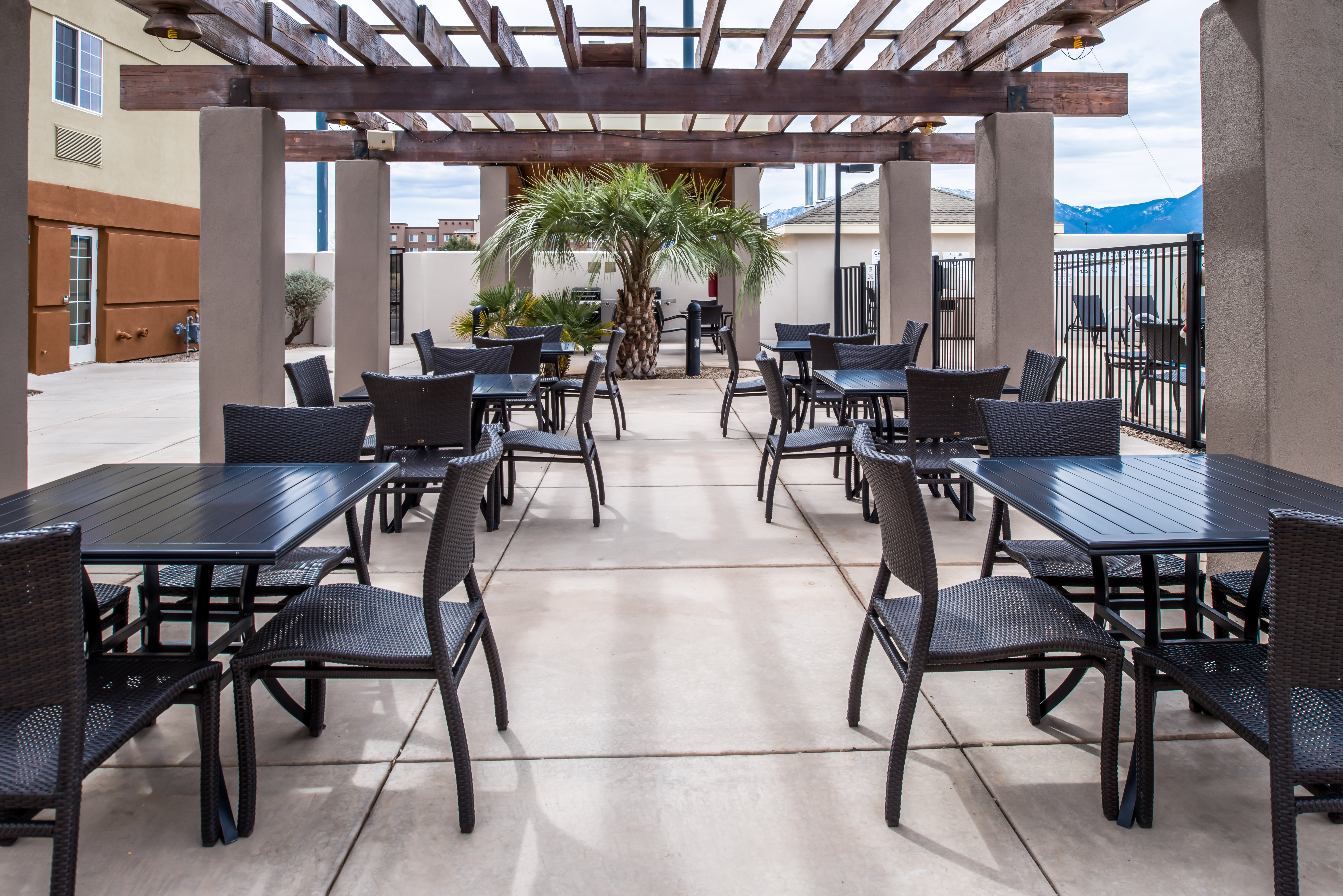 Holiday Inn Express Sierra Vista 48/76