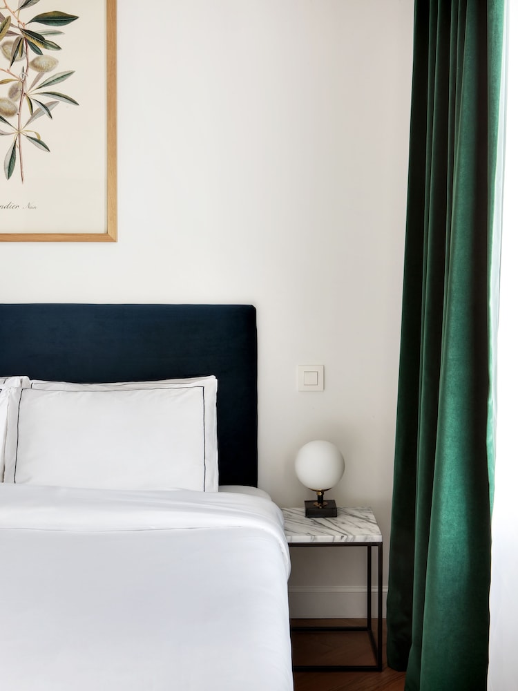 Hotel Rendez-Vous Batignolles 6/42