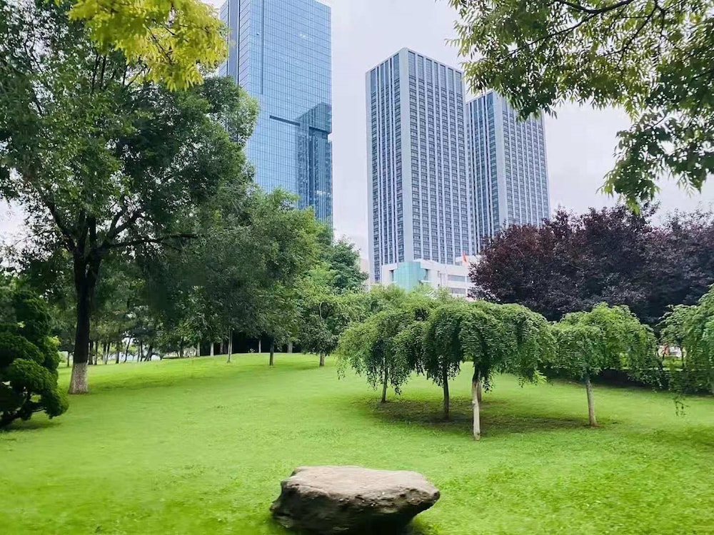 Yantai Tianma Argyle Suites 66/70