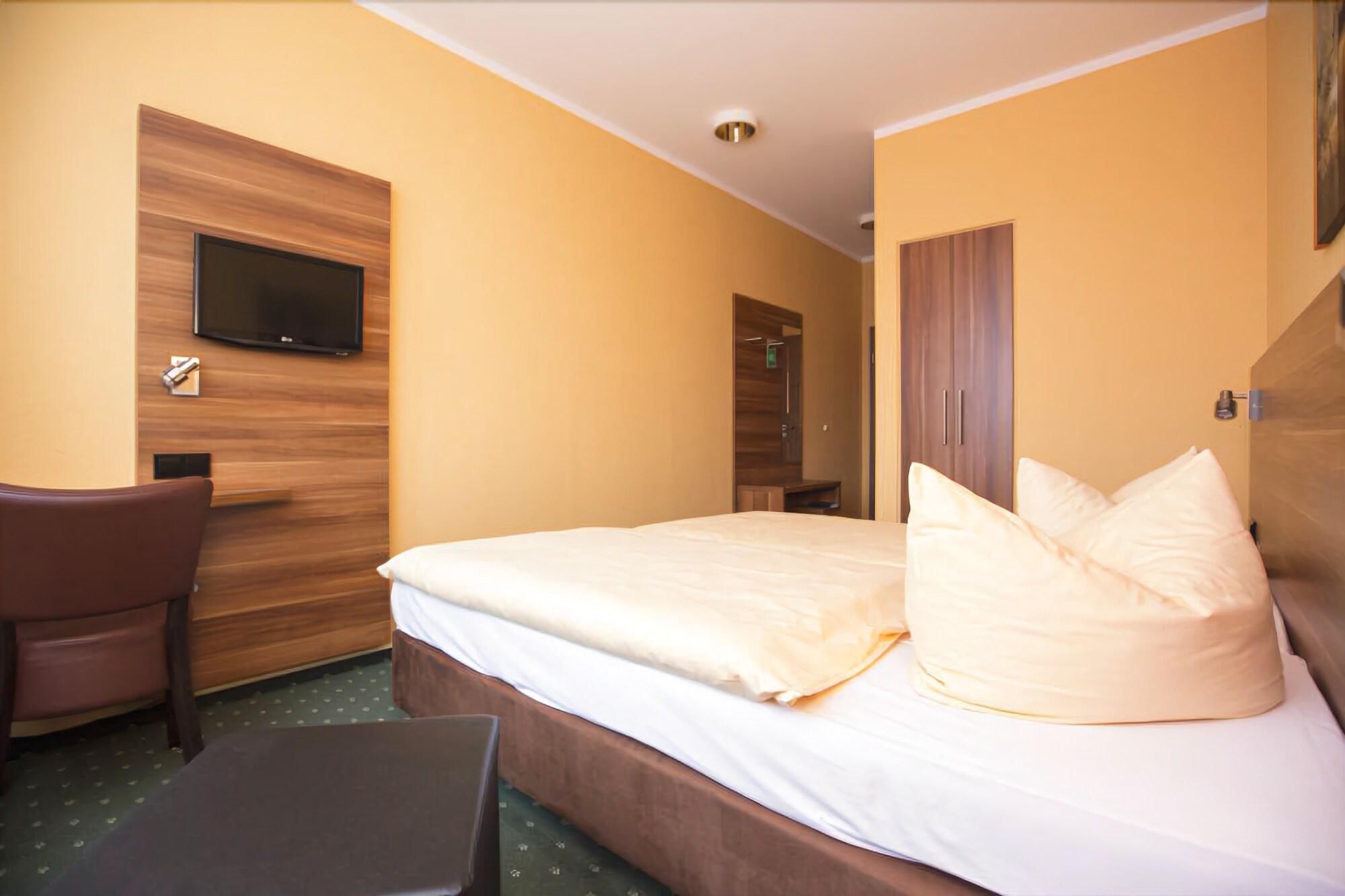 Hotel Westfalia 4/19