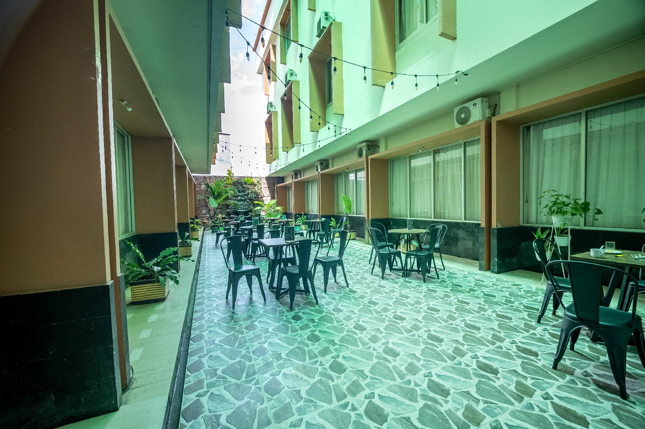 Zahra Syariah Hotel Kendari 41/59
