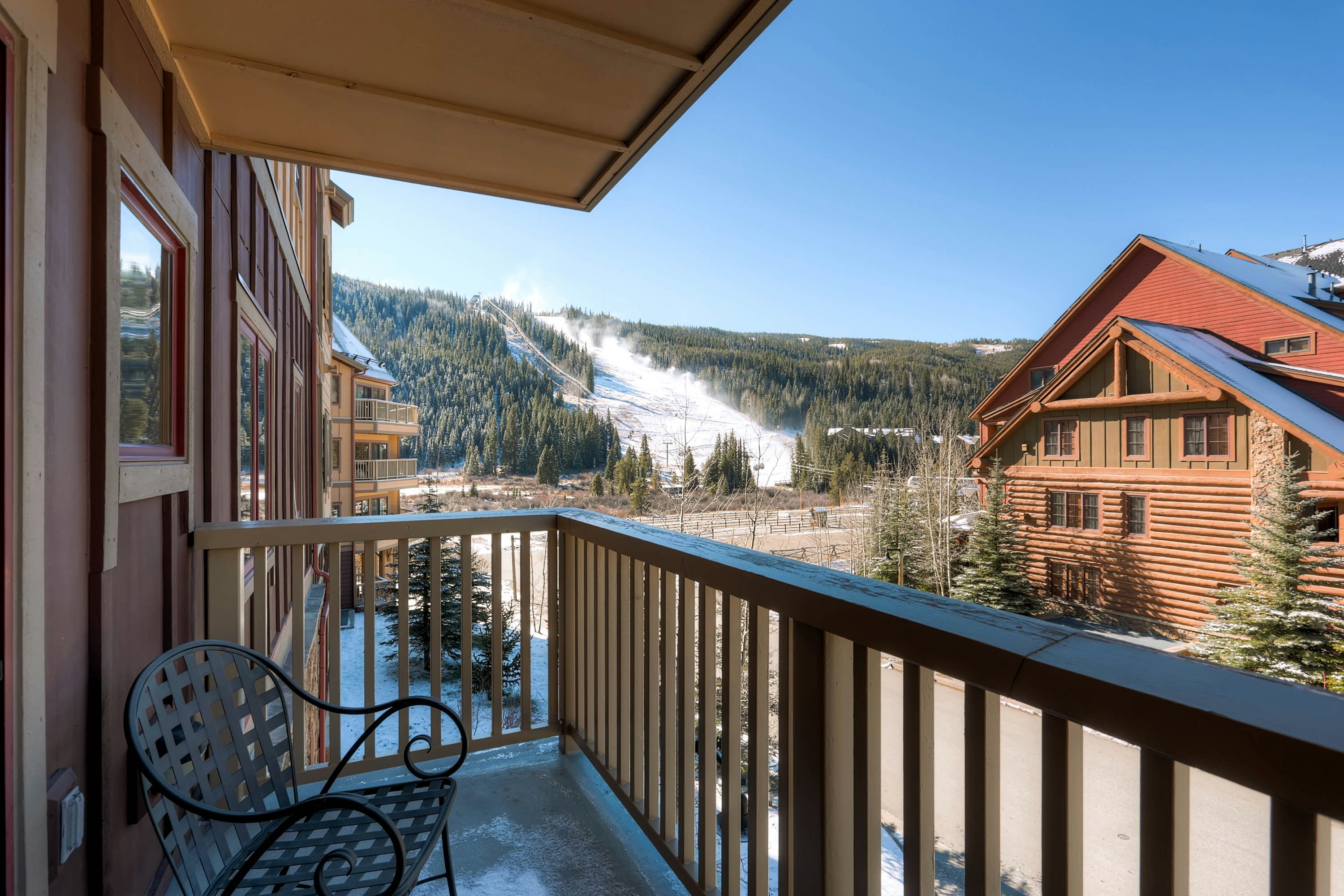 RedHawk Lodge and Townhomes by Keystone Resort 6/50