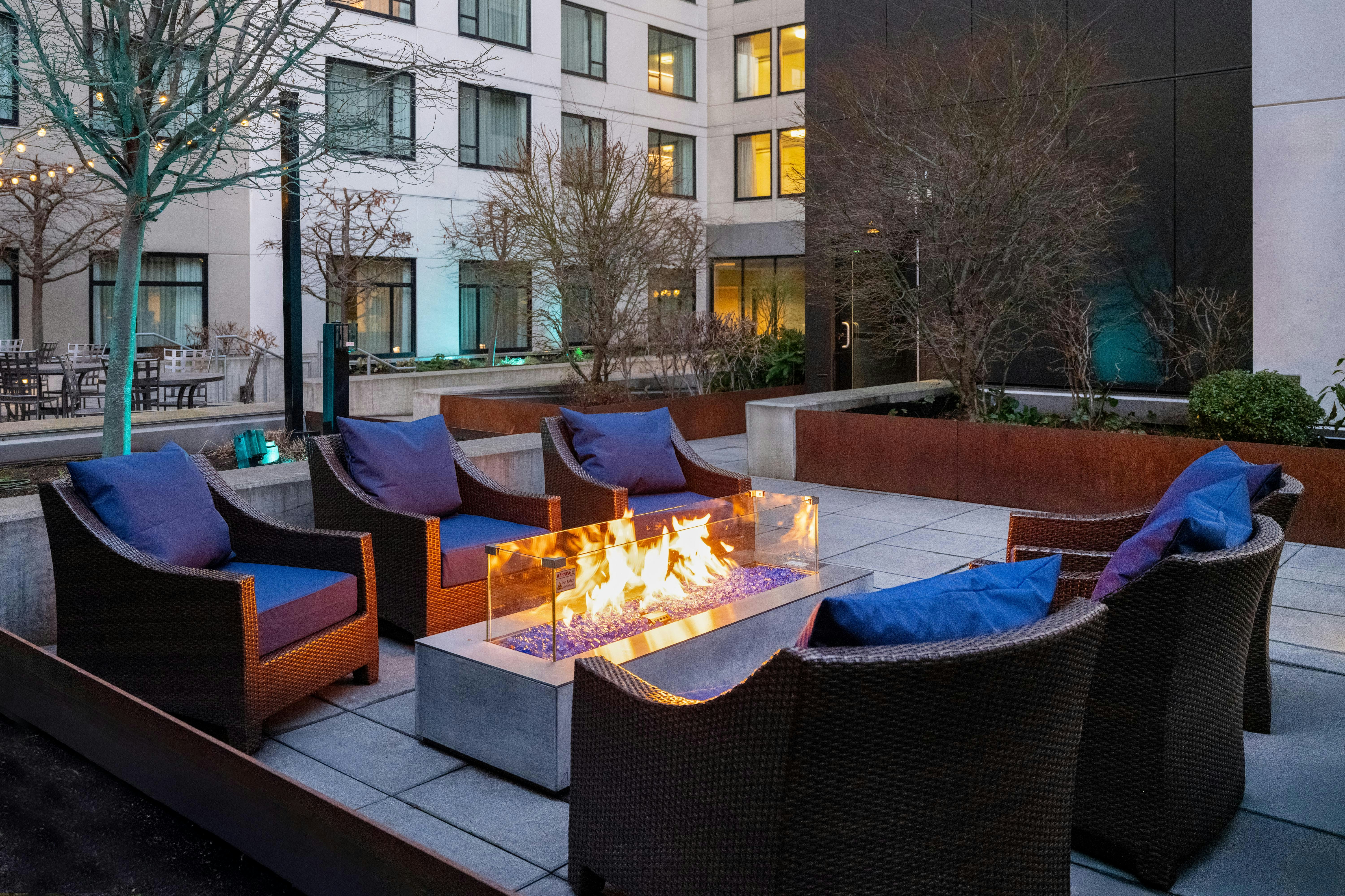 Staybridge Suites Seattle - South Lake Union 38/75