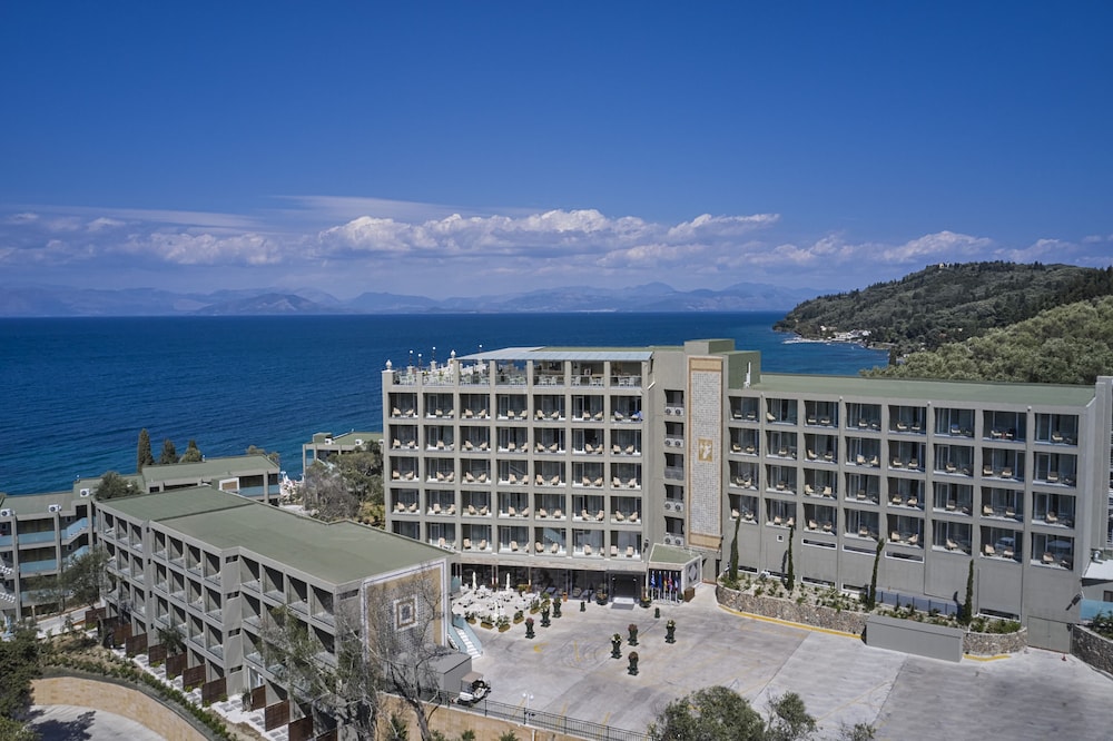Mythos Palace Resort - Adults only in Pikoulatika