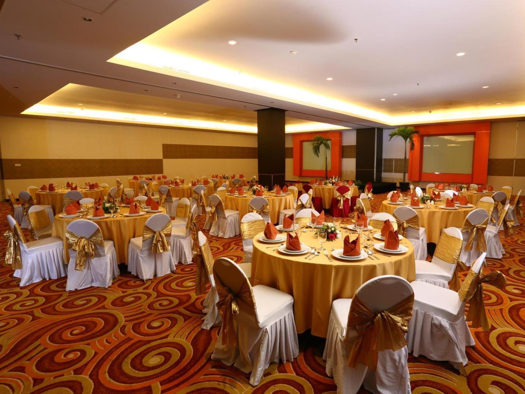 Grand Surya Hotel Kediri 47/51