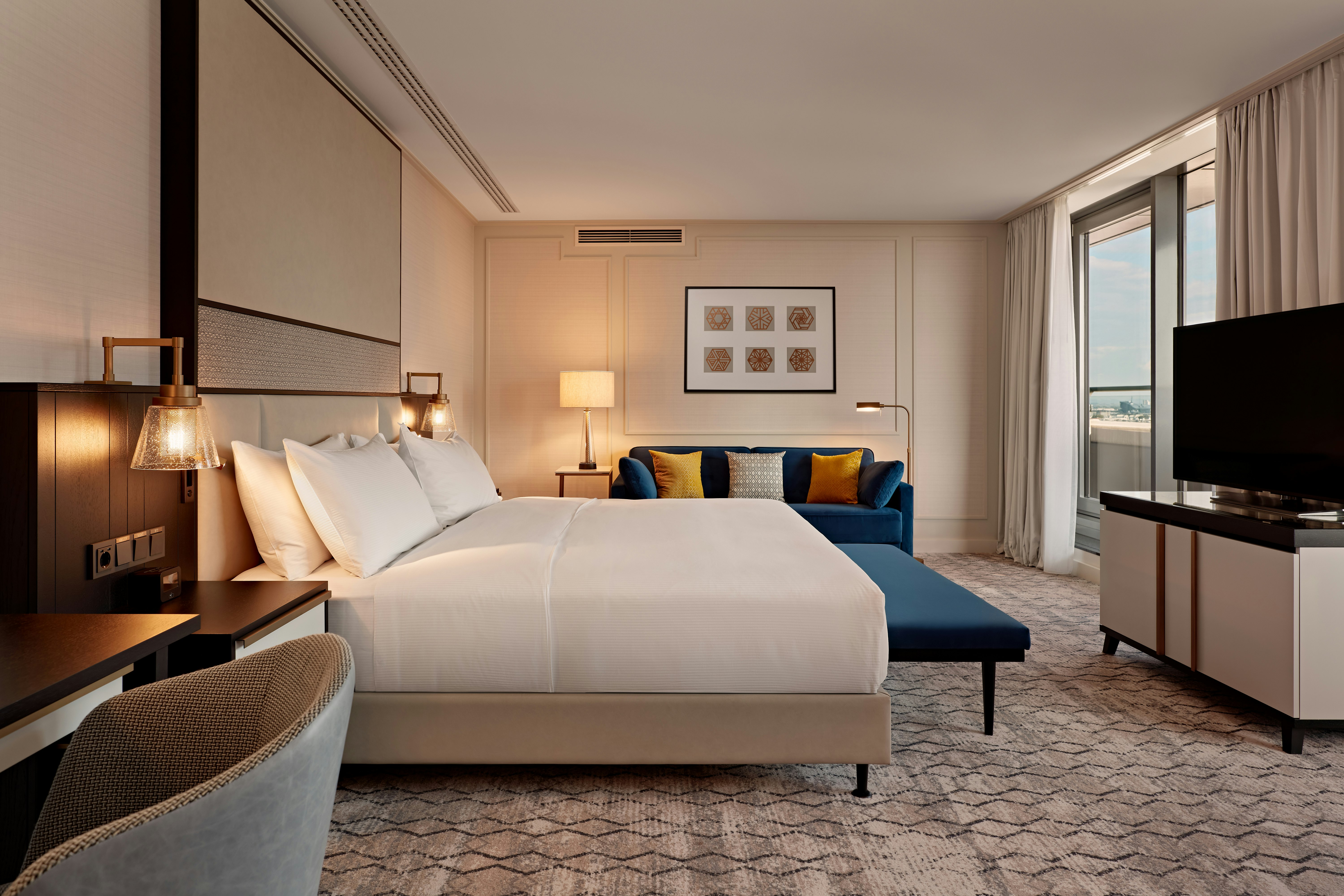 Penthouse Suite, Park View