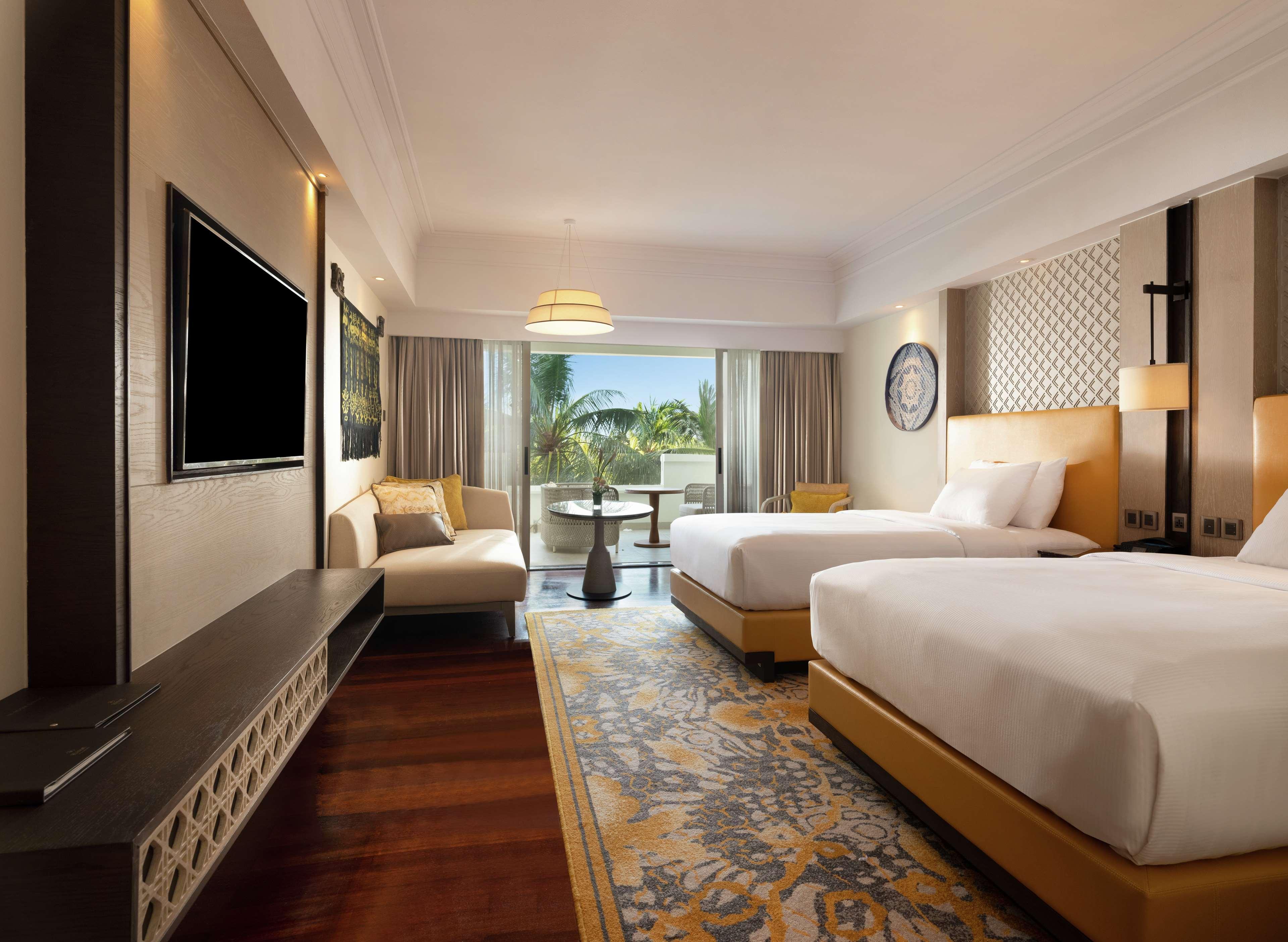 ROOM, POOL VIEW, CLIFF TOWER, ACCESSIBLE