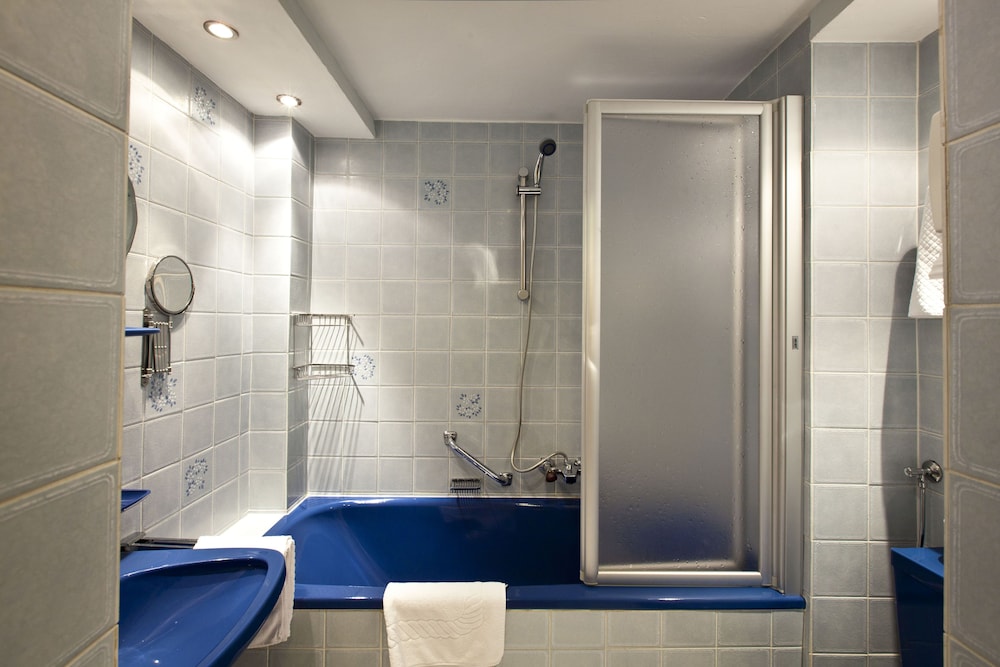 BEAUTY & SPORTHOTEL TIROLERHOF 50/50