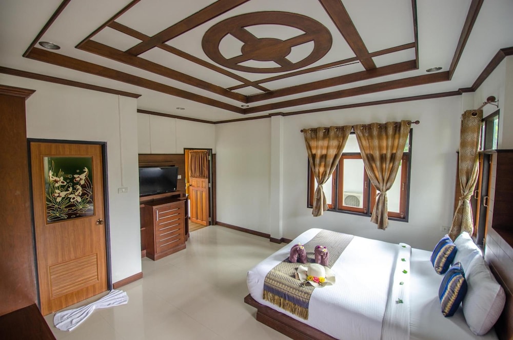 Khum Laanta Resort 38/66