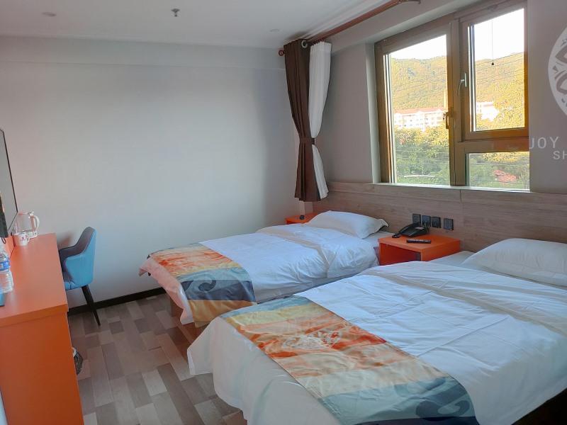 Shell Beijing Miyun District Reservoir Sunshine Hotel 8/22
