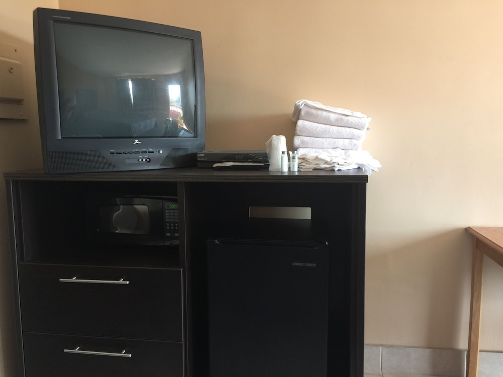 Cloud 9 Inn 21/29