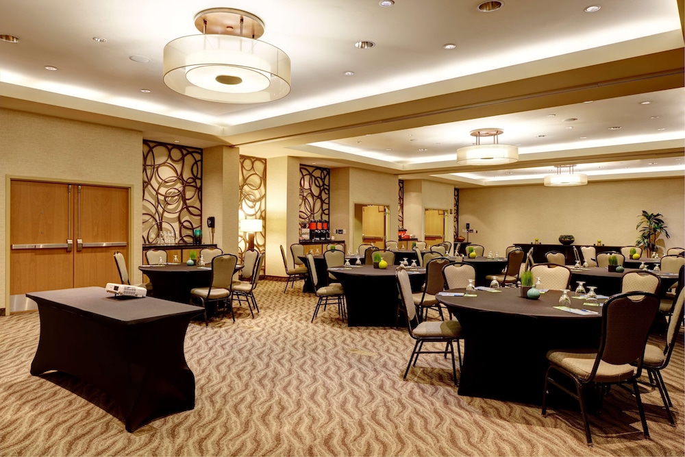 HYATT house Seattle/Bellevue 55/70