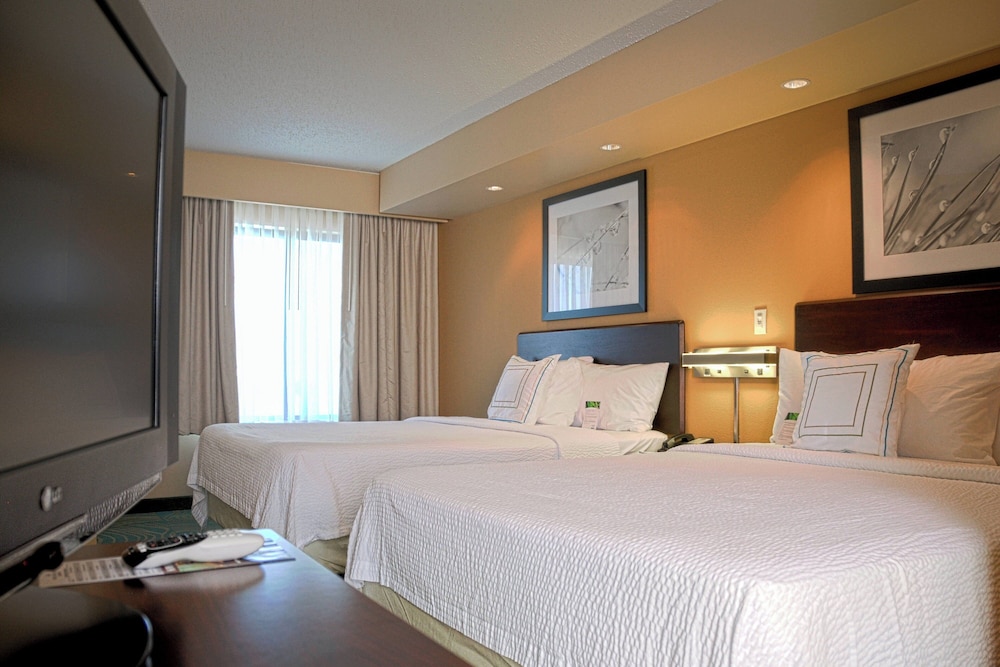 SpringHill Suites Marriott Colorado Springs South 12/59