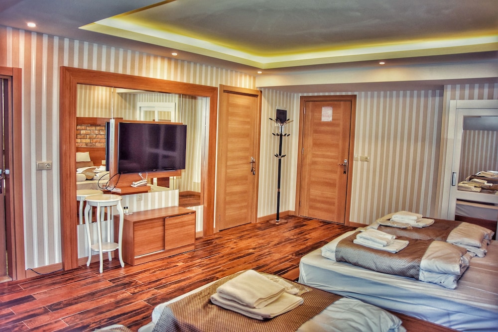 Serah Residence 40/50