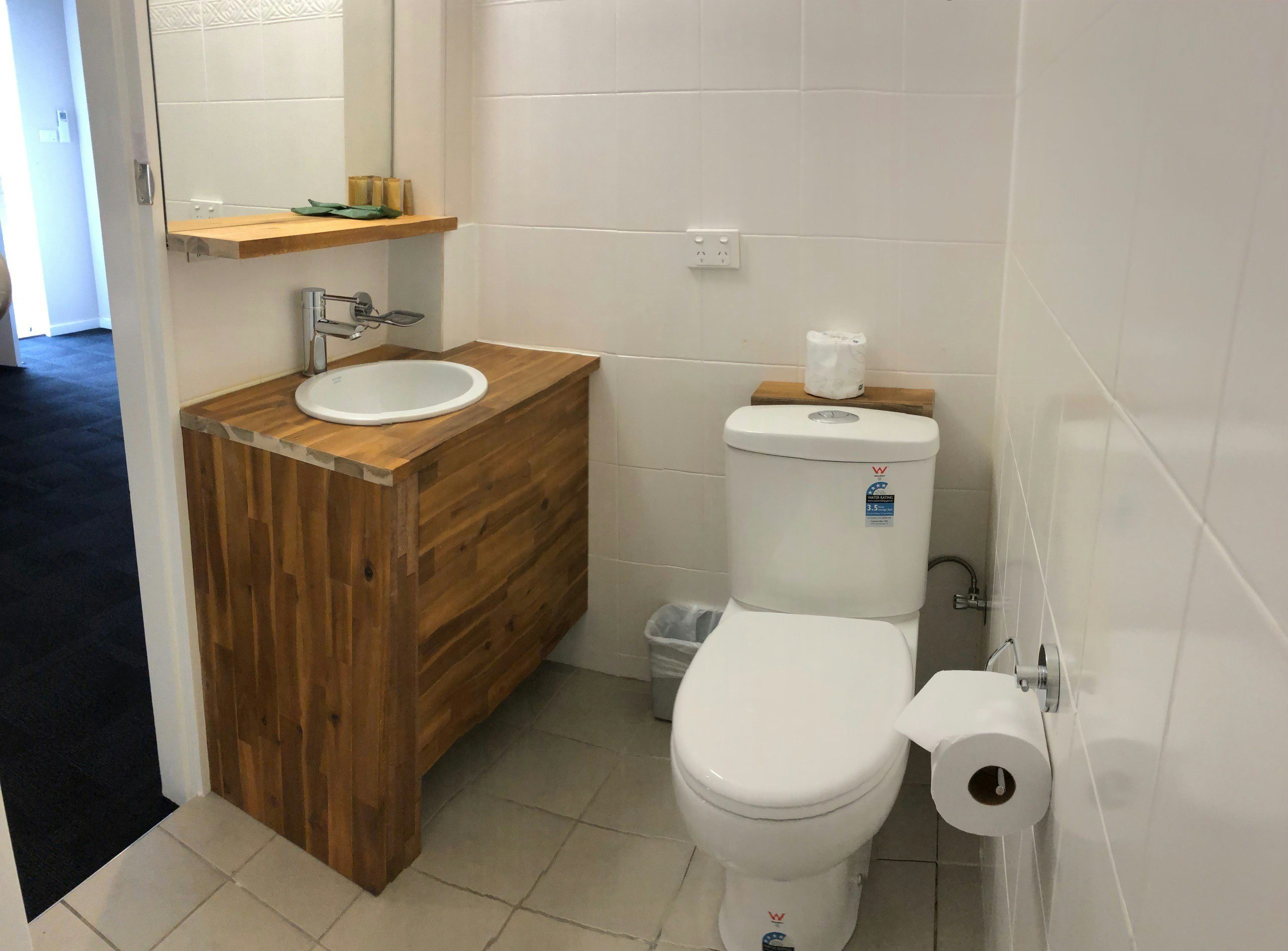Nowra Motor Inn 17/17