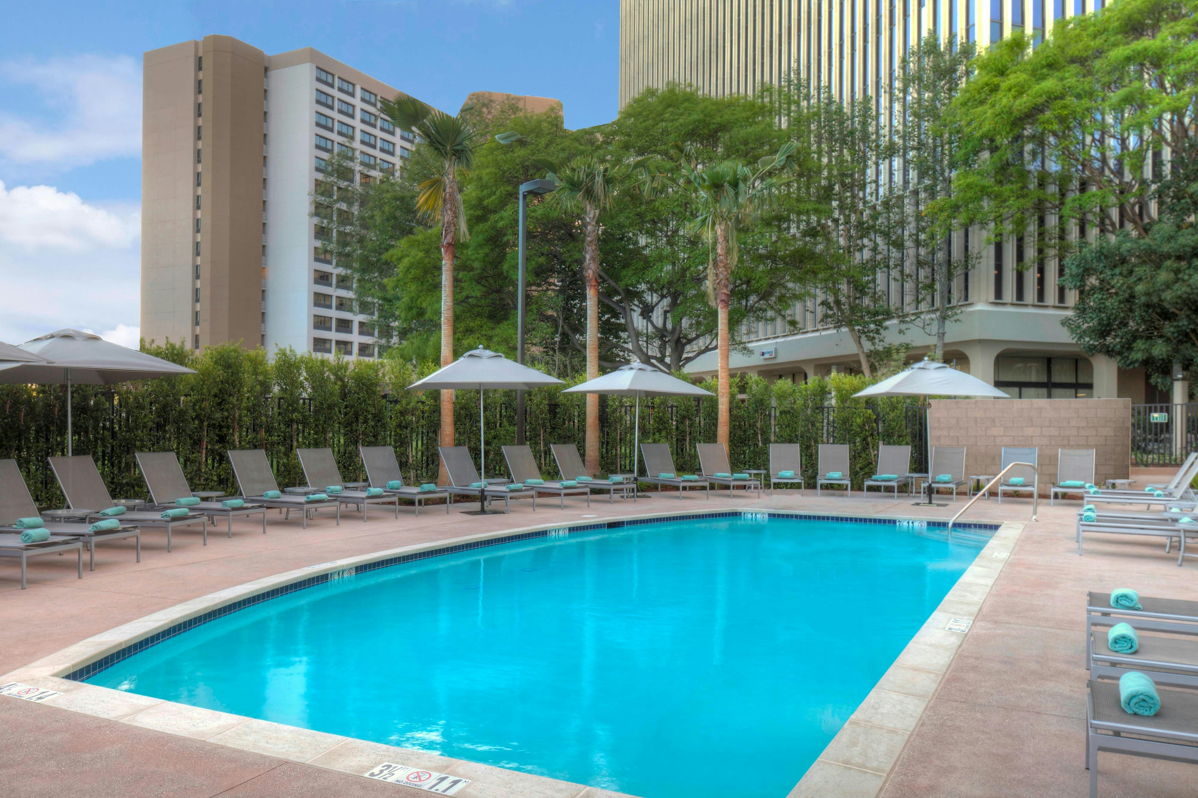 Residence Inn by Marriott Los Angeles LAX/Century Boulevard 49/51