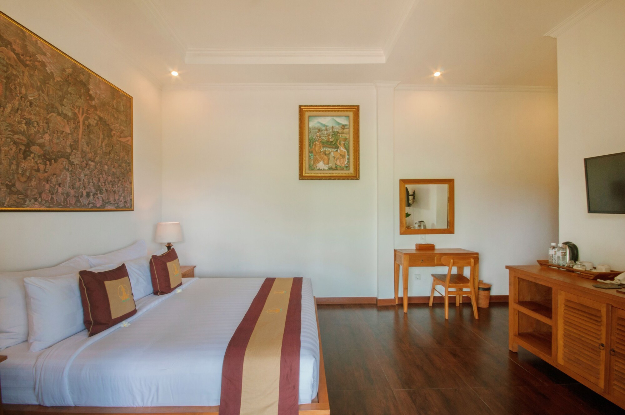 DELUXE, DOUBLE BED, GARDEN VIEW, BALCONY