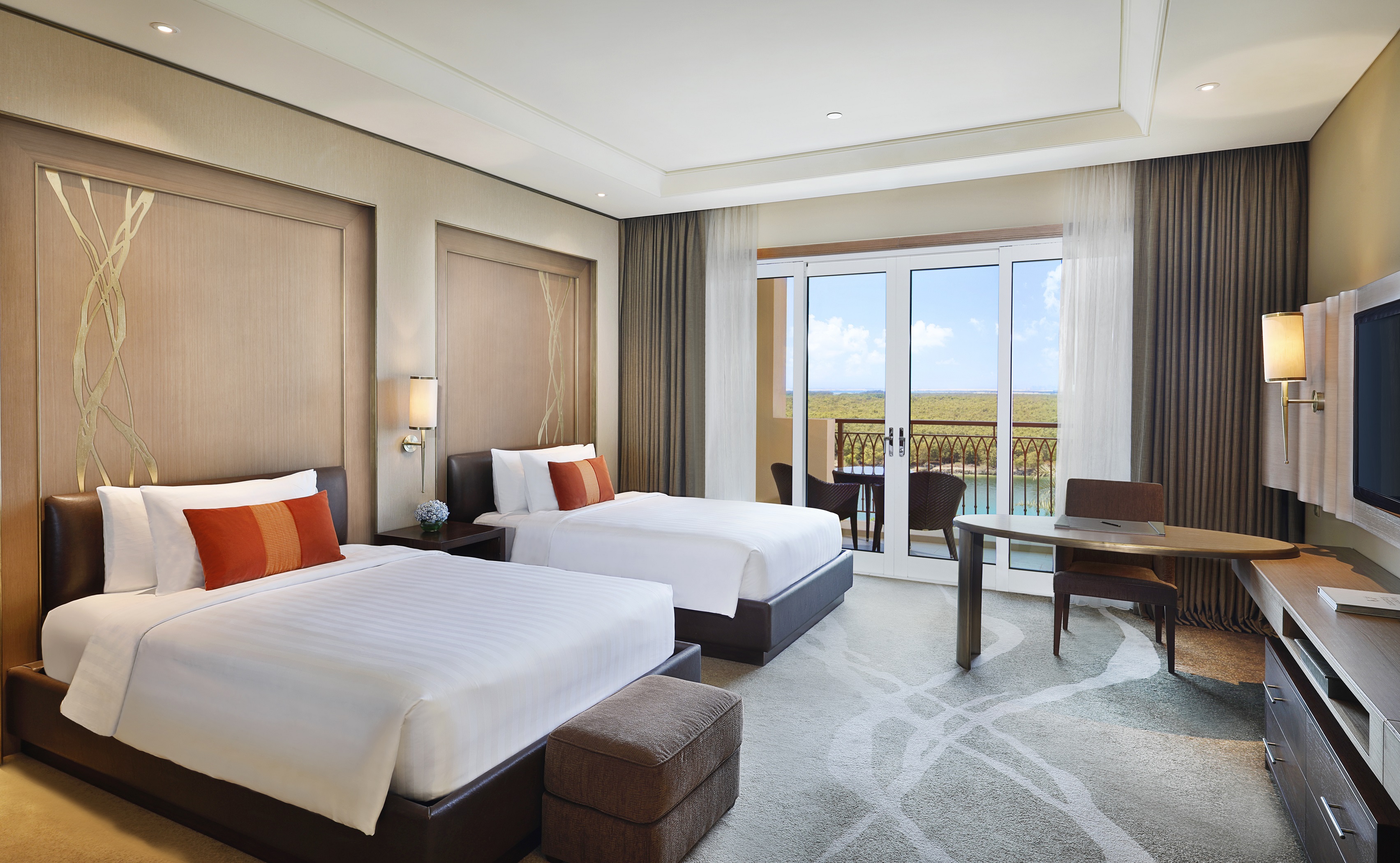 The Mangroves Abu Dhabi, LXR Hotels & Resorts 20/82