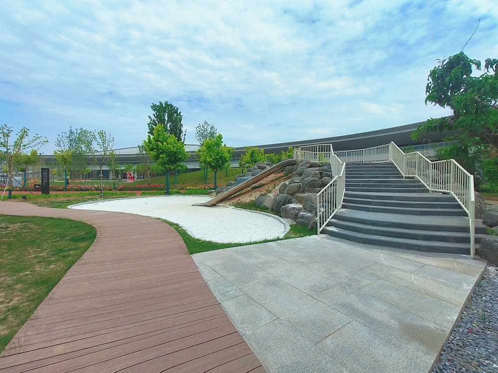 Wyndham Shanxi Xiaohe Xincheng 43/43