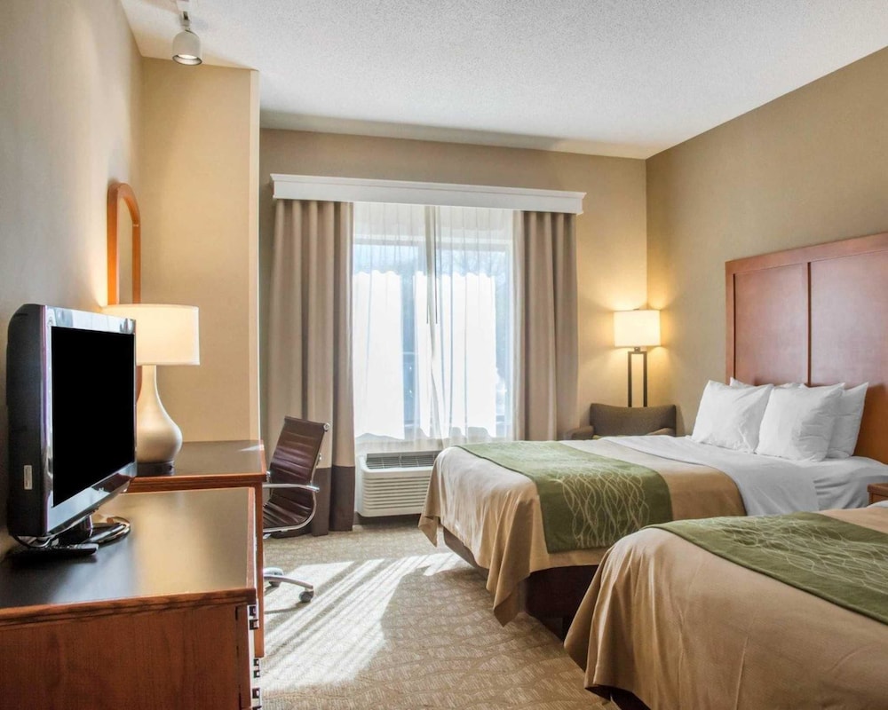 Comfort Inn And Suites West Chester 15/41