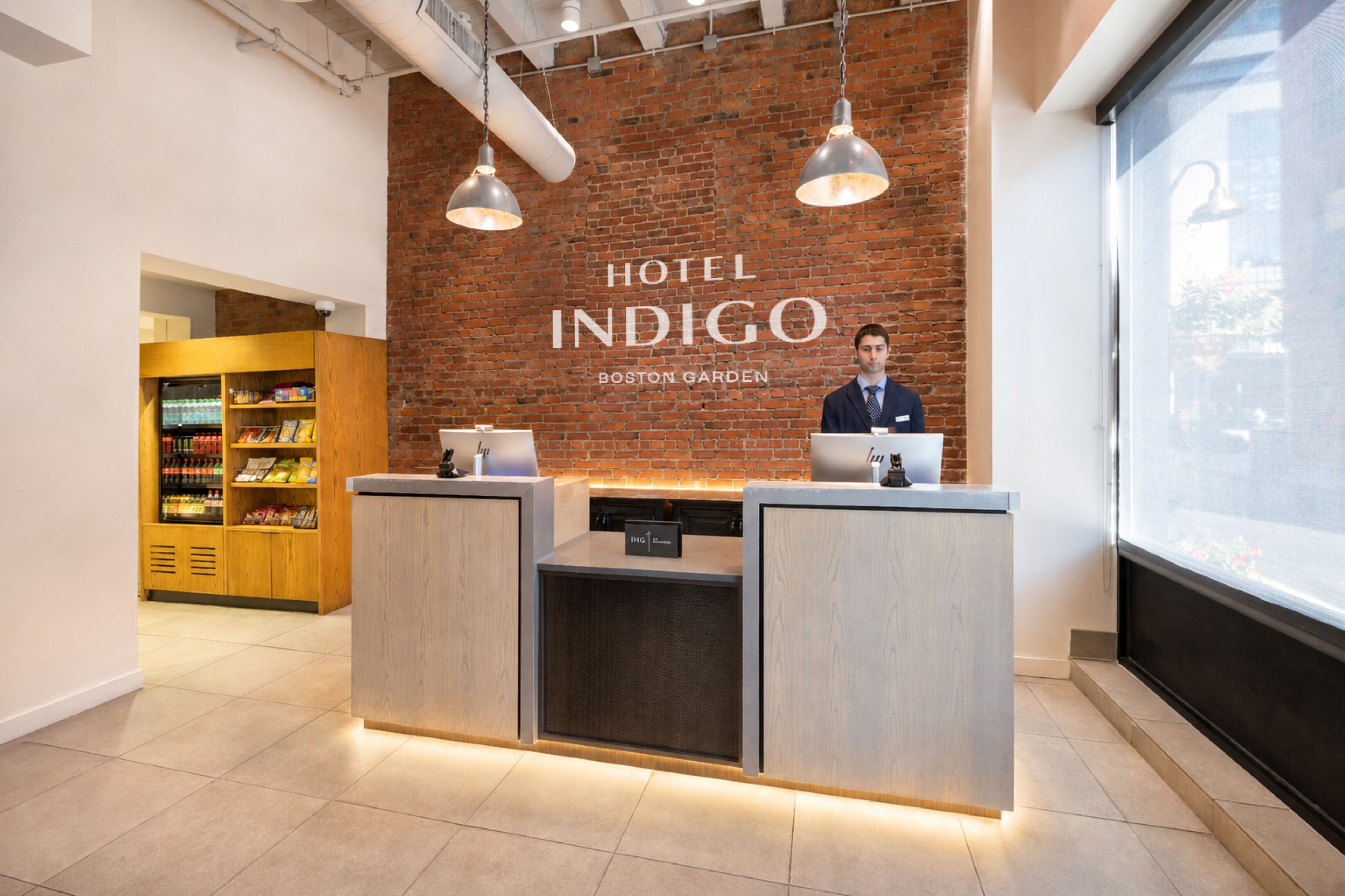 Hotel Indigo Boston Garden 6/50