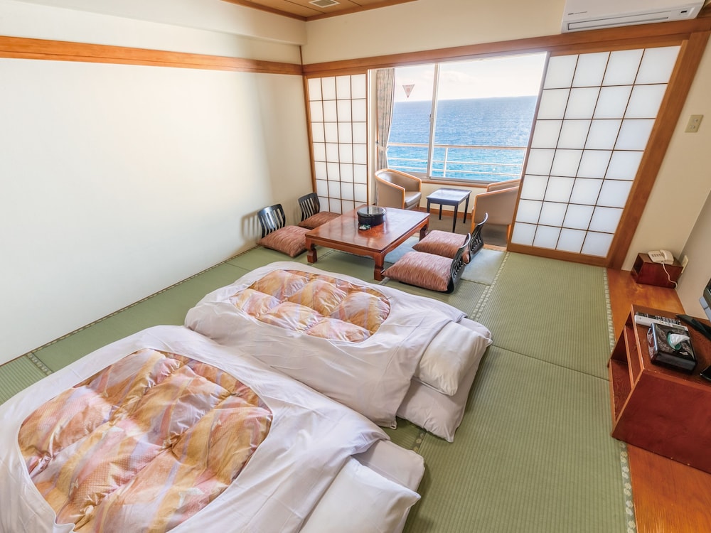 Atagawa Onsen Blue Ocean 14/50