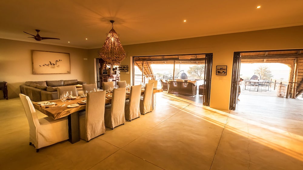 Bagatelle Kalahari Game Ranch 34/51