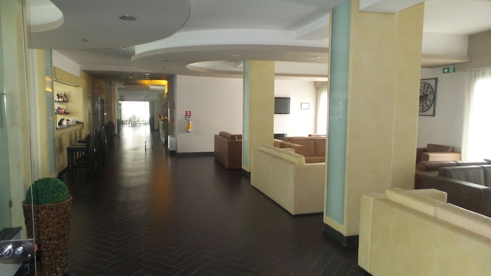 BNS HOTEL FRANCISCO 50/50