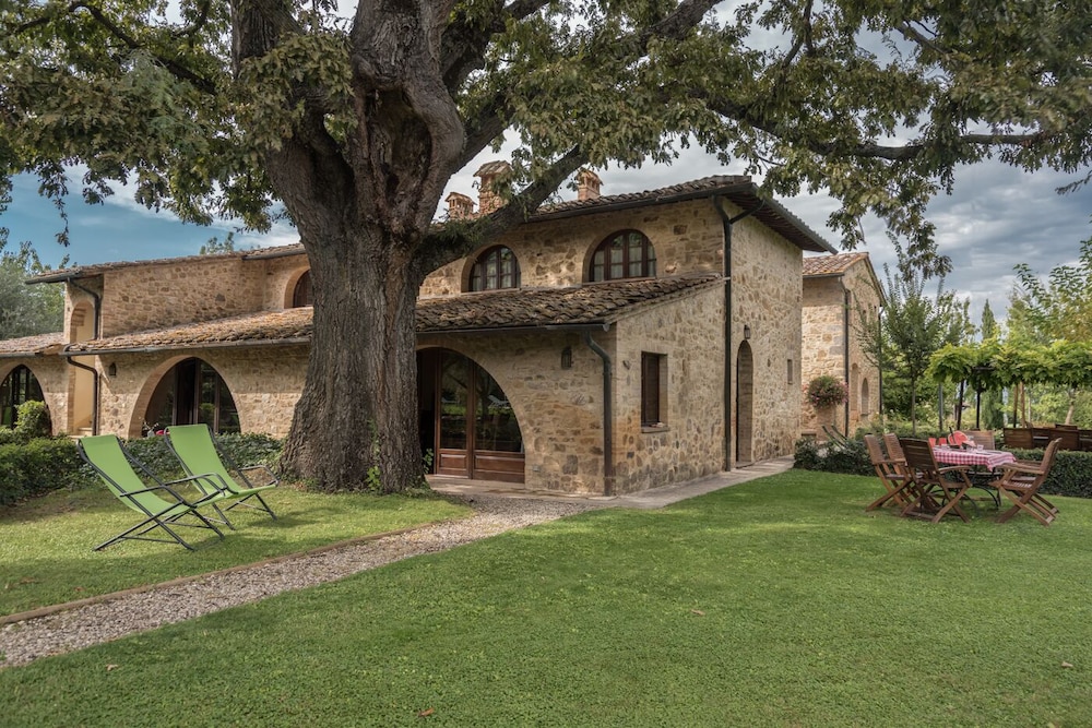Borgo Al Cerro 42/50