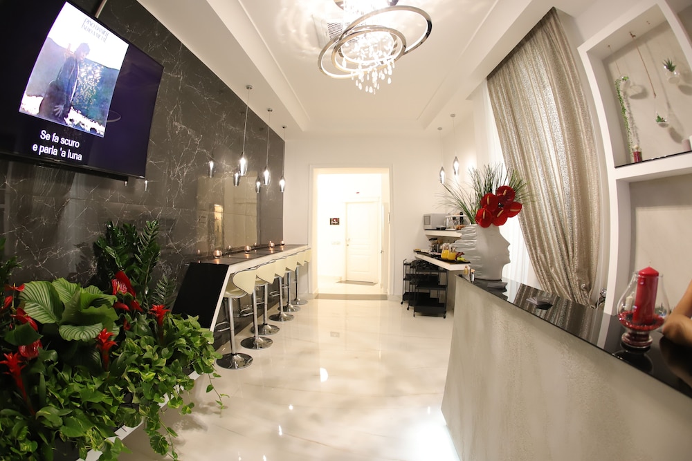 Mecla Suites 16/19