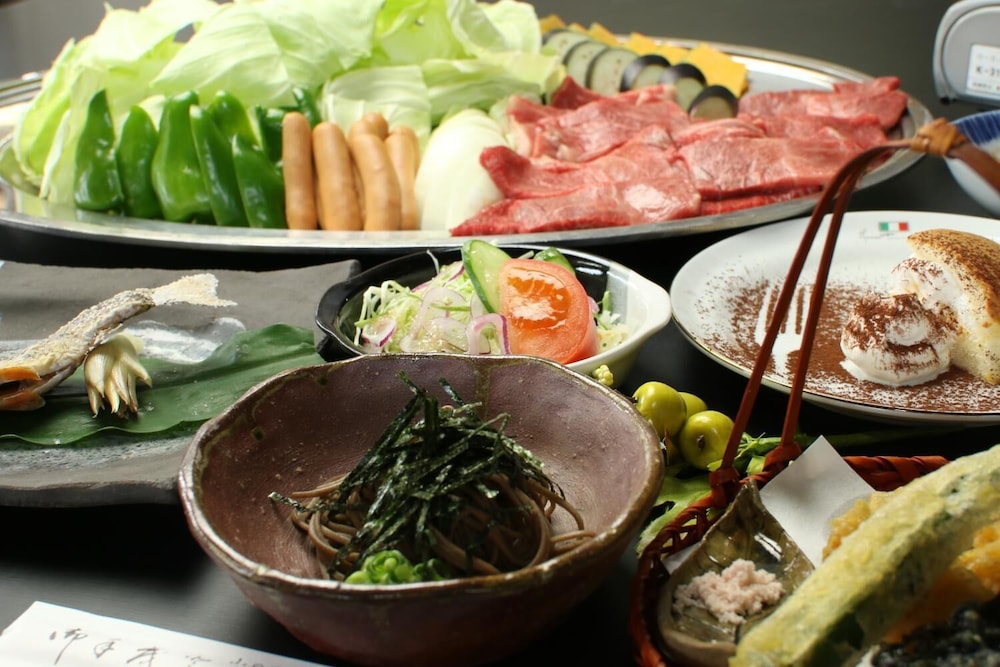 Kannabe Highland Hotel 9/25